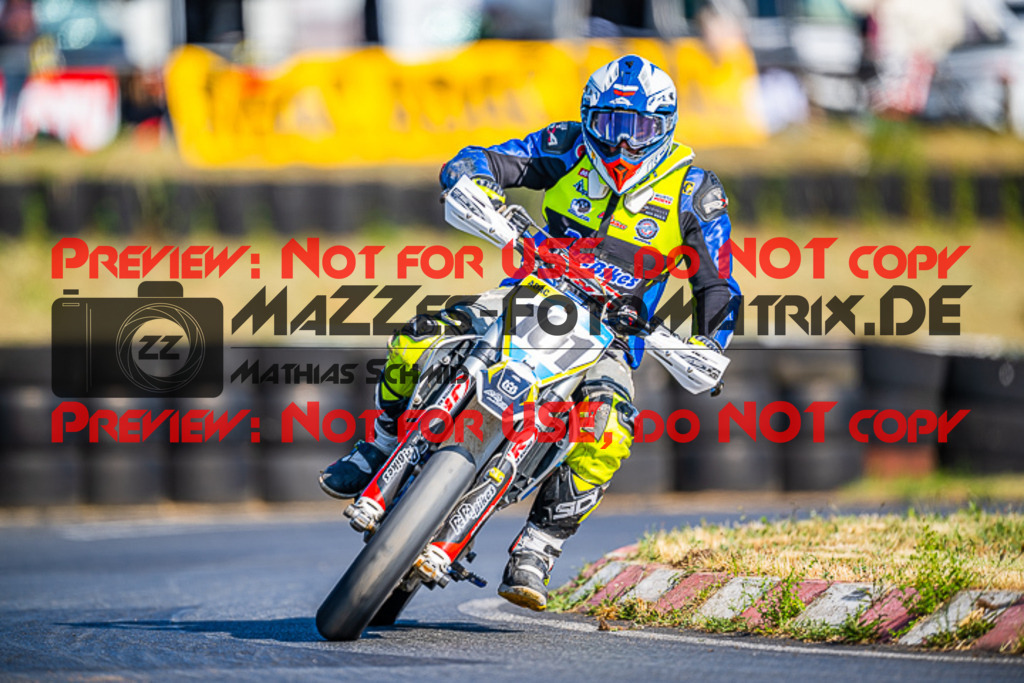 MaZZes_FotoMatrix_220529_5164 | Fotograf Mathias Schmid
Sportfotograf,
Eventfotograf,
Hochzeitsfotograf,
Portraitfotograf