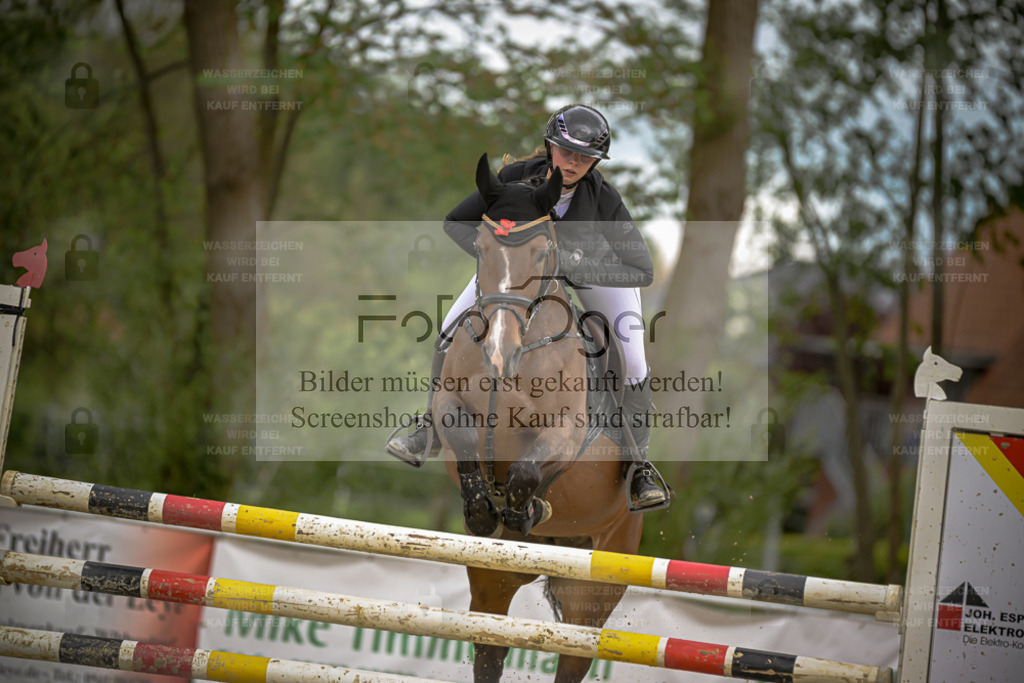 20240505-DOS_9251 | Entdecke hochwertige Reitturnierfotos von Foto Oger. Professionell, emotional und authentisch – jetzt Lieblingsmomente im Shop bestellen. - Realisiert mit Pictrs.com