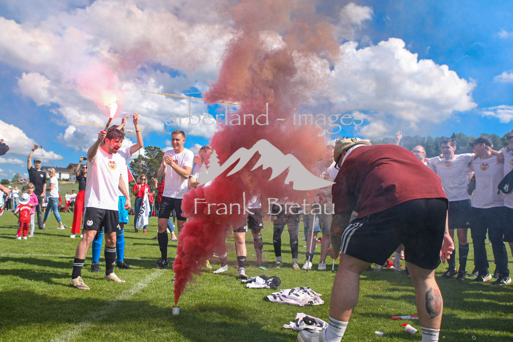 993T8876 | Medien- Sport- Entertainmentfotos