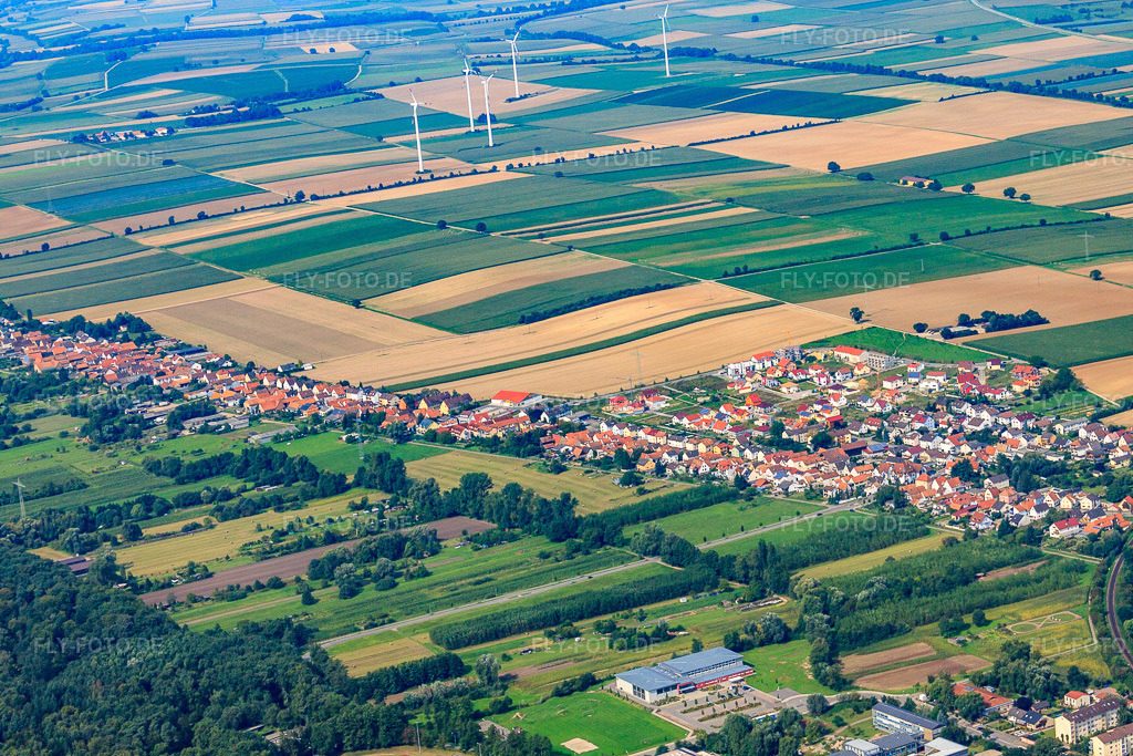 Luftbild: Saarstraße von Südosten in Kandel im Bundesland Rheinland-Pfalz in Deutschland. Foto: IMG_33493.jpg vom 05.09.2010 durch Werner Riehm/FLY-FOTO.de
