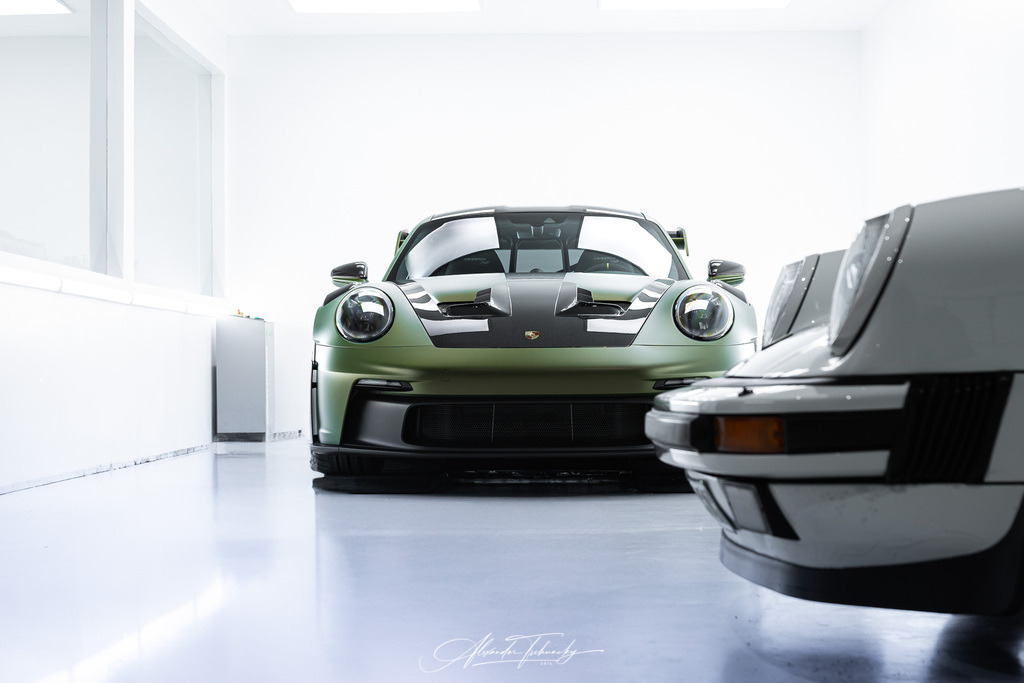 911 GT3 RS | Entdecken Sie die faszinierende Welt von Alexander Tschuncky Arts: Kreative Fotografie, atemberaubende Automobilkunst und hochwertiger Bilderdruck. Lassen Sie sich inspirieren! - Realisiert mit Pictrs.com