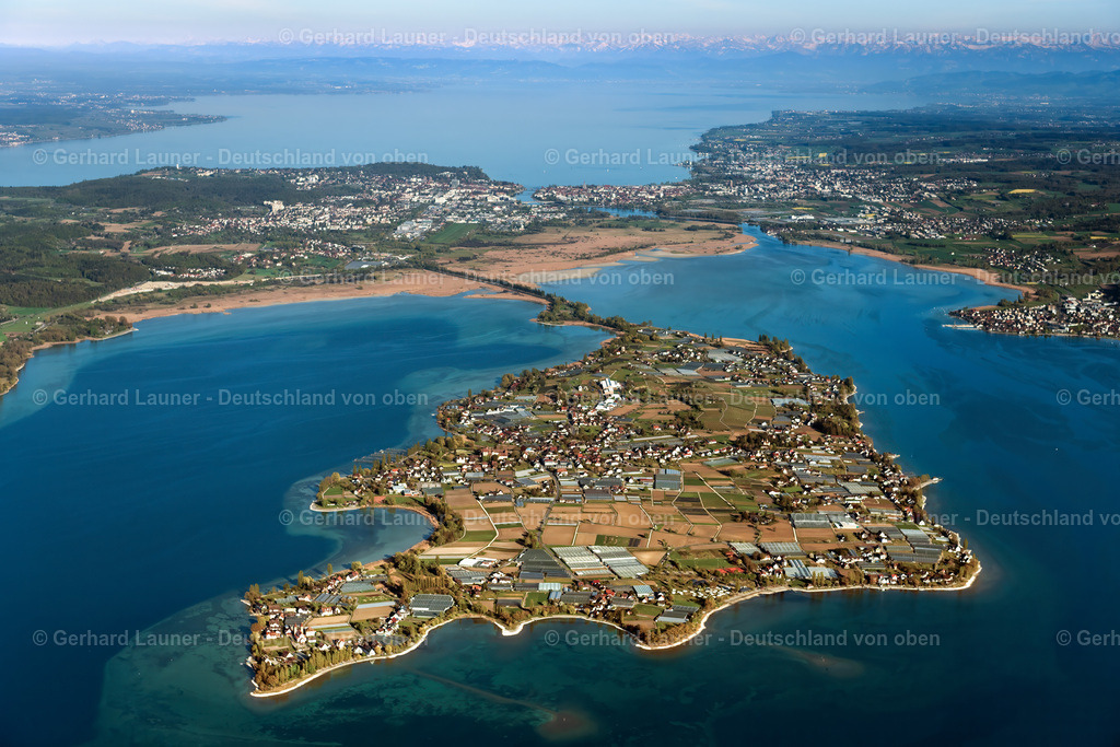 4024224 | REICHENAU 15.04.2020 See- Insel Reichenau im Bodensee in Reichenau im Bundesland Baden-Württemberg. // Lake Island Reichenau in the lake of constance in Reichenau in the state Baden-Wuerttemberg. Foto: Gerhard Launer