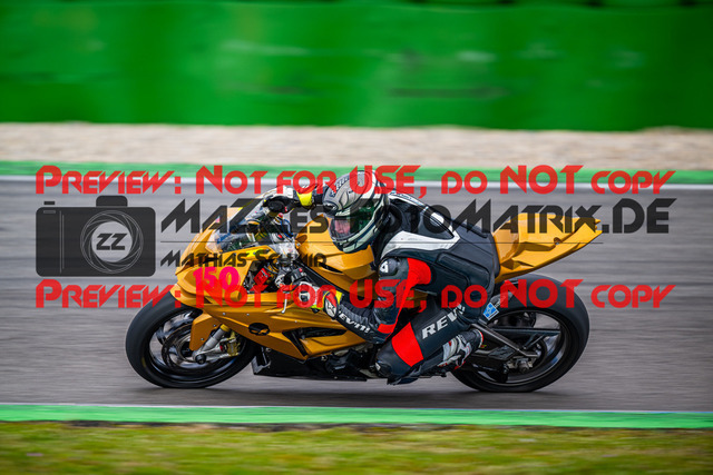 MaZZes_Fotomatrix_20240316_6007705_6337 | Fotograf Mathias Schmid
Sportfotograf,
Eventfotograf,
Hochzeitsfotograf,
Portraitfotograf