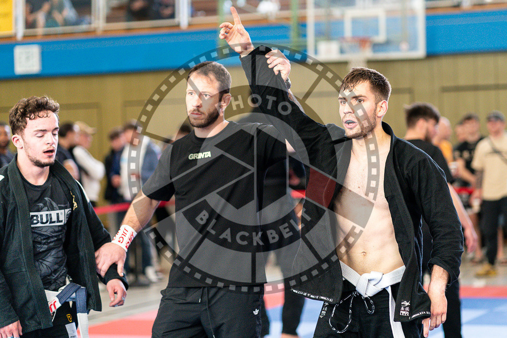 20250510PBB2071 | Athletes compete during the JJLG Berlin Open Jiu-Jitsu Championship on May 10, 2025 in Berlin, Germany. © Chiara Dazi / photoblackbelt