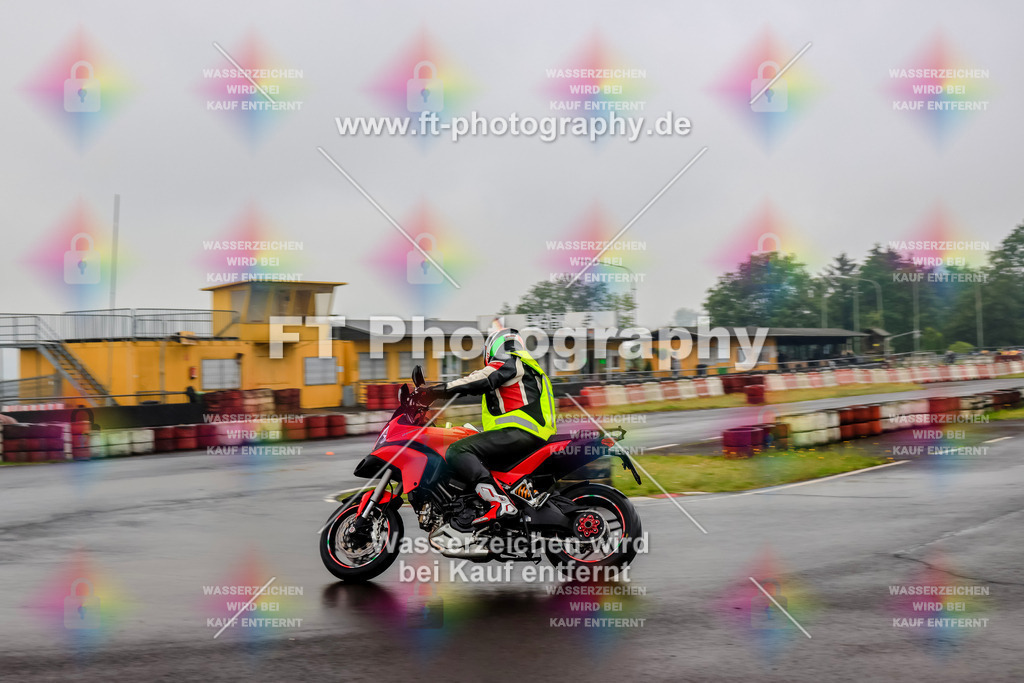 _TCM2935 | Hier findet Ihr Bilder von Touristenfahrten auf der Nürburgring Nordschleife oder von anderen Veranstaltungen die ich besucht habe. Viel Spass beim Durch Schauen 