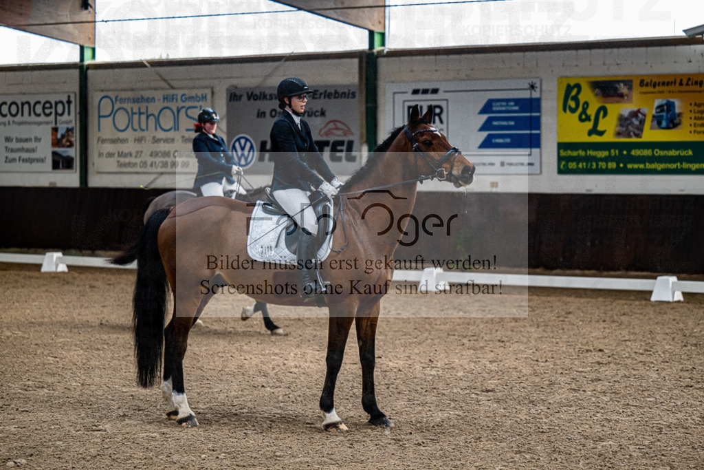 20240310-DOS_9467 | Entdecke hochwertige Reitturnierfotos von Foto Oger. Professionell, emotional und authentisch – jetzt Lieblingsmomente im Shop bestellen.Deutschlandweite Turnierfotografie. - Realisiert mit Pictrs.com