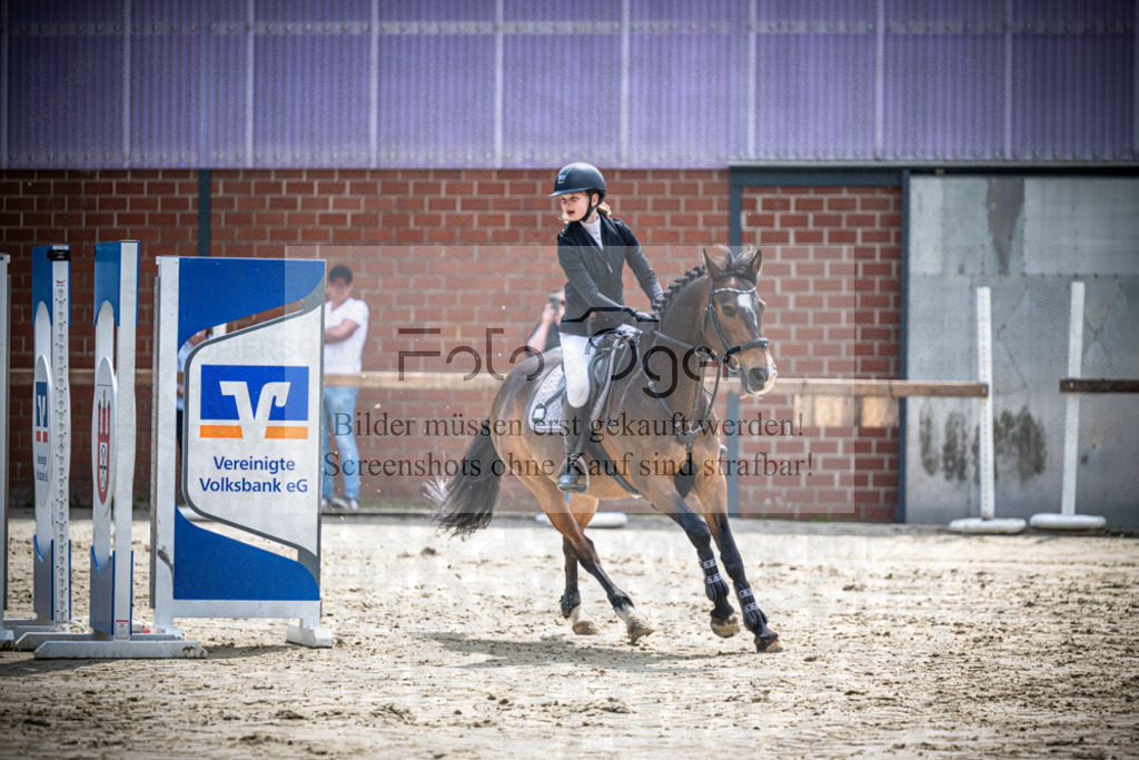 DOS_1627 | Reitturnier Venne - Realisiert mit Pictrs.com