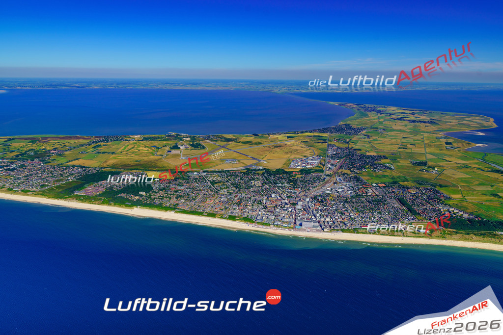 Die Luftbildaufnahme Westerland-luftaufnahme - Sylt wurde 2018 mittels Flugzeug (keine Drohne) erstellt. Perfekte Schärfe und Druck- Auflösung- Garantiert!