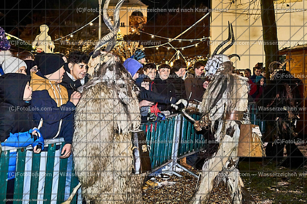 ALP5273_WIESELBURGER ADVENT_Perchtenlauf | (C)FotoLois.com, Alois Spandl, WIESELBURGER ADVENT, Perchtenlauf, So 10. Dez. 2023.