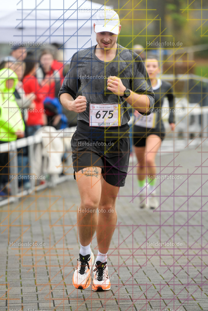 Neusser Erftlauf 2025  | 15km Neusser Erftlauf 2025 Foto: Heldenfoto.de