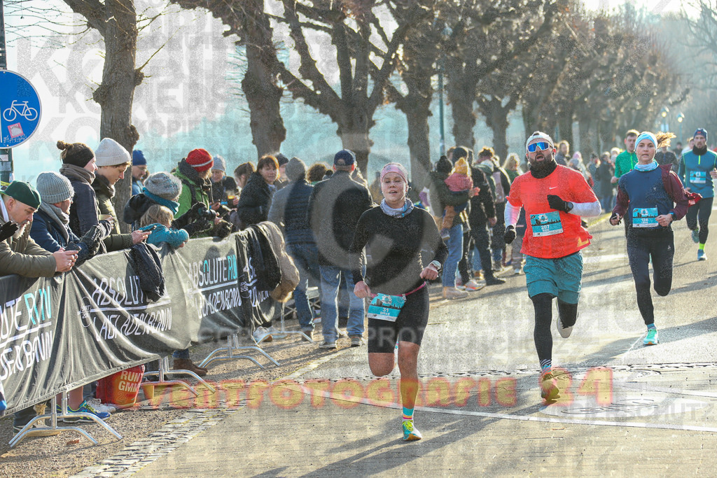 241231_1158_EX1_3132 | Sportfotografie im Rhein-Sieg Kreis, Köln, Bonn, NRW, Rheinland Pfalz, Hessen, etc. Unser Tätigkeitsfeld umfasst den Laufsport vom Volkslauf über den Marathon, Duathlon, Triathon bis zum Ultralauf wie Kölnpfad Ultra oder Schindertrail.