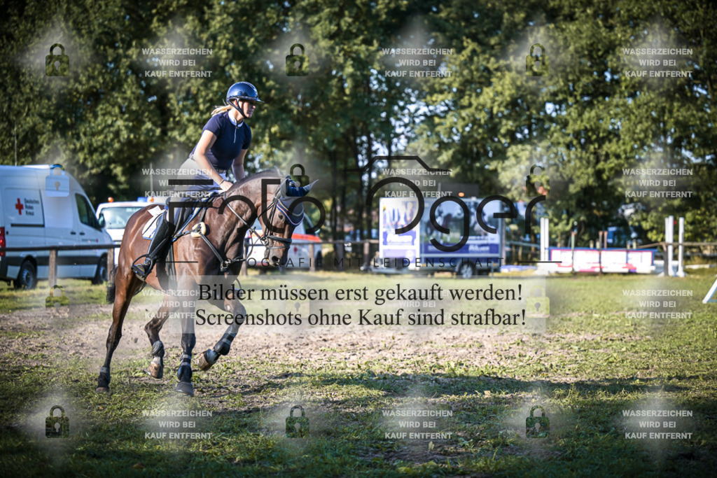 DOS_0476 | Entdecke hochwertige Reitturnierfotos von Foto Oger. Professionell, emotional und authentisch – jetzt Lieblingsmomente im Shop bestellen.Deutschlandweite Turnierfotografie. - Realisiert mit Pictrs.com