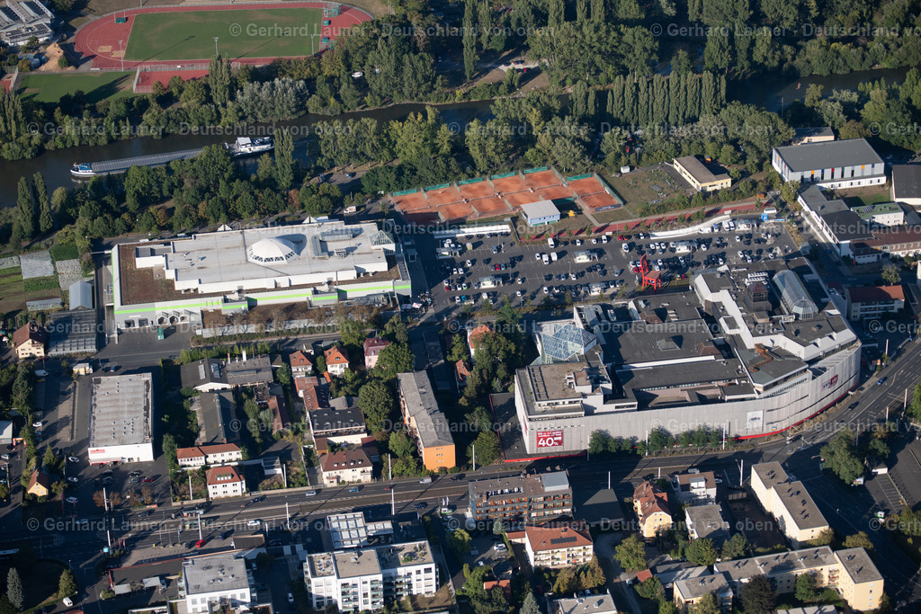 3903410 | BDSK Handels GmbH & Co. KGMergentheimerstr. 5997084 WürzburgDeutschland E-Mail: info@xxxlmoebelhaeuser.deInternet: www.xxxlshop.de