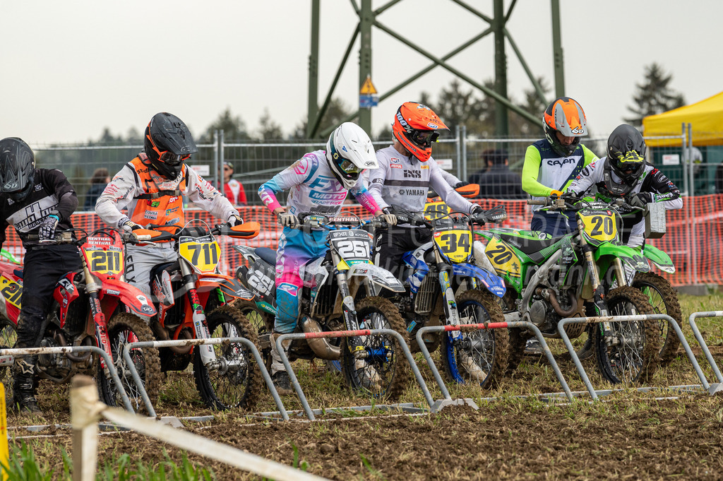 Motocross Schlatt bei Winterthur - 30. April 2022 | Motocross Schlatt bei Winterthur
MC Wila, Schlatt bei Winterthur
Bild: Sportfotografie Markus Aeschimann | www.markus-aeschimann.ch - Realisiert mit Pictrs.com