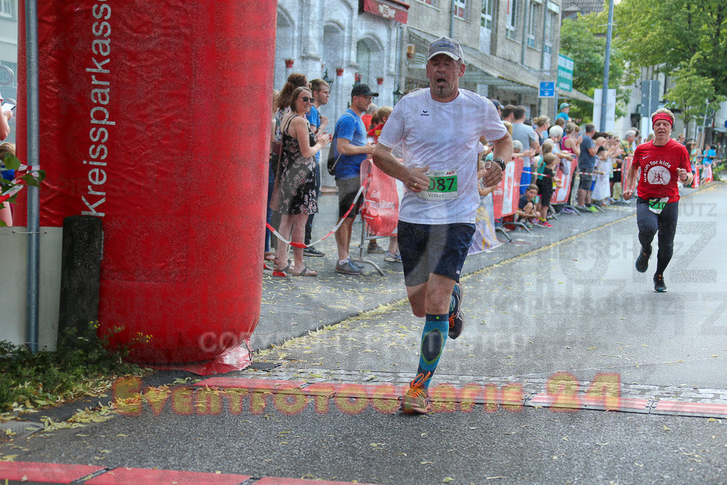 220625_1653_EX1_5286 | Sportfotografie im Rhein-Sieg Kreis, Köln, Bonn, NRW, Rheinland Pfalz, Hessen, etc. Unser Tätigkeitsfeld umfasst den Laufsport vom Volkslauf über den Marathon, Duathlon, Triathon bis zum Ultralauf wie Kölnpfad Ultra oder Schindertrail.