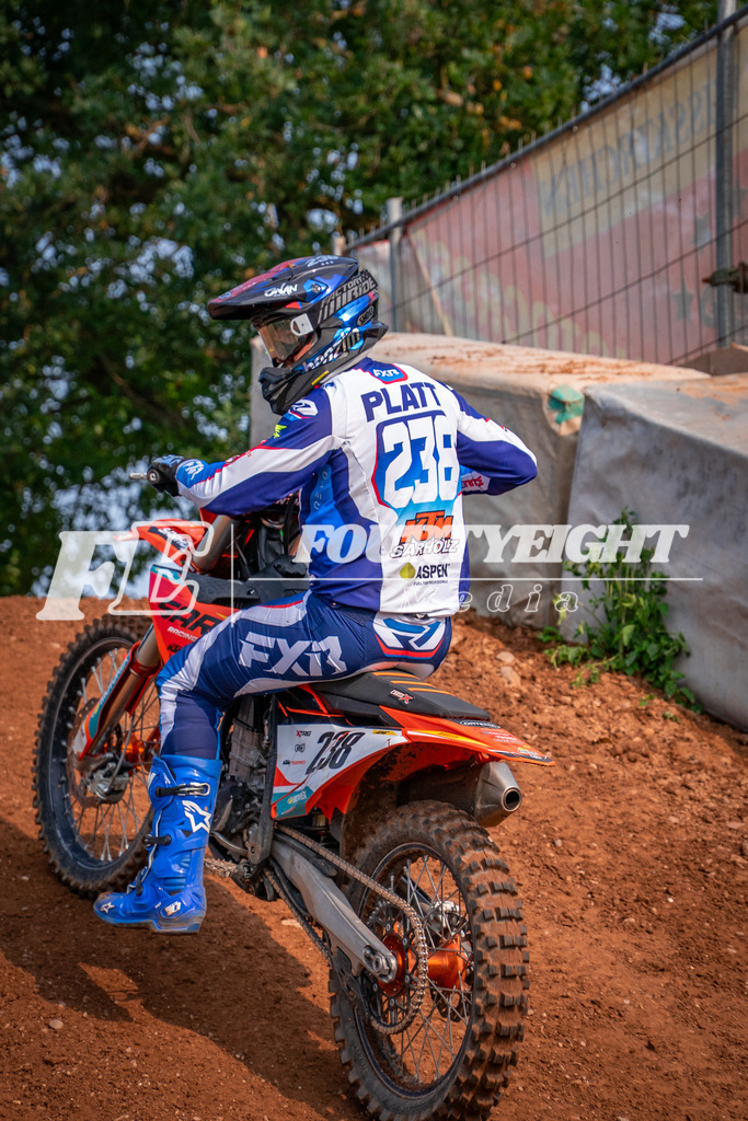 DSC08900 | fourtyeightmedia - Realisiert mit Pictrs.com