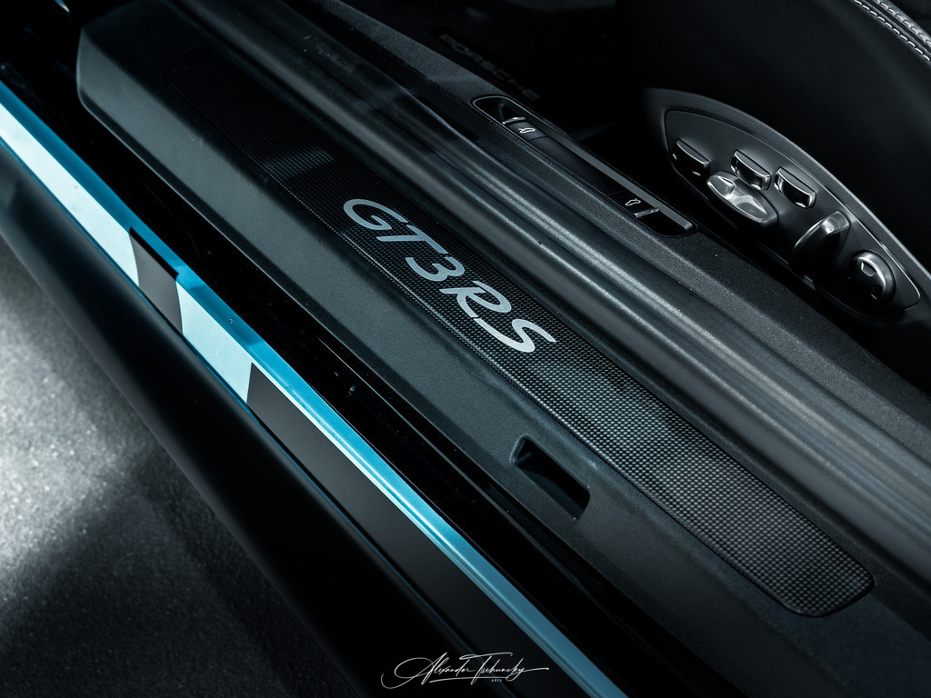R6AT0475 _Alexander Tschuncky | Entdecken Sie die faszinierende Welt von Alexander Tschuncky Arts: Kreative Fotografie, atemberaubende Automobilkunst und hochwertiger Bilderdruck. Lassen Sie sich inspirieren! - Realisiert mit Pictrs.com