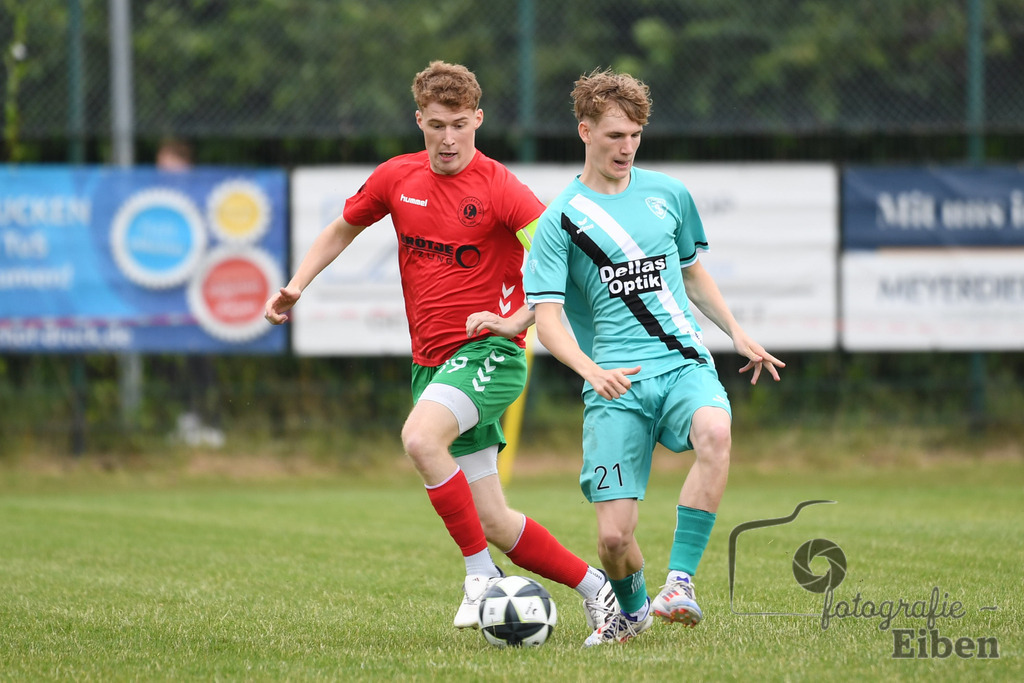 Sport-Duwe Cup | Sport-Duwe Cup Oldenburg; TuS Eversten (mint)-VFL Oldenburg (rot) am 05.07.2025 in Oldenburg (Sportanlage TuS Eversten), Photo: Philip Eiben 2025 - Realisiert mit Pictrs.com