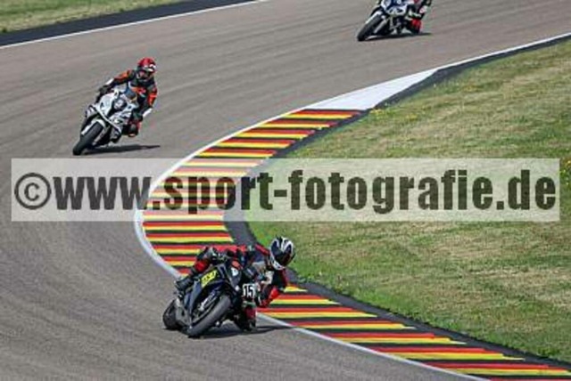 spof5945 | Professionelle Fotos von Sportveranstaltungen, aber auch Hochzeiten und anderen Events. - Realisiert mit Pictrs.com