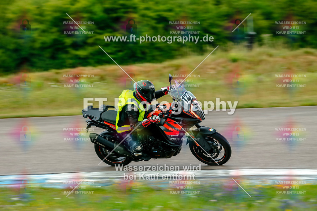 Chambley Juli-1625 | Hier findet Ihr Bilder von Touristenfahrten auf der Nürburgring Nordschleife oder von anderen Veranstaltungen die ich besucht habe. Viel Spass beim Durch Schauen 