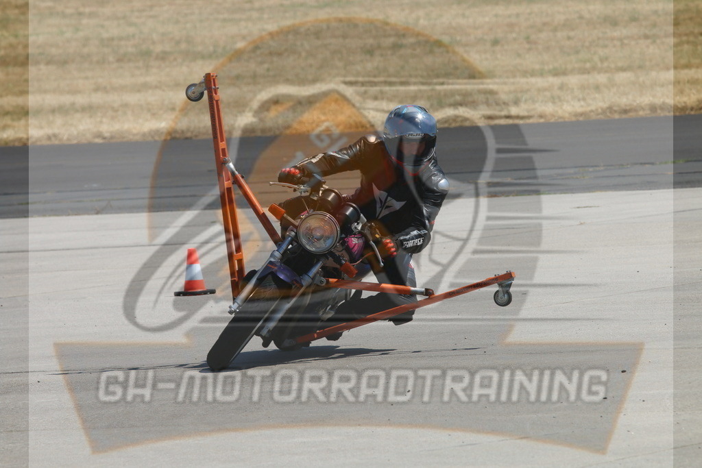 IMG_3120 | gh-motorradtraining-foto.de - Realisiert mit Pictrs.com
