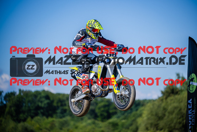 MaZZes_FotoMatrix_220904_3575 | UE40