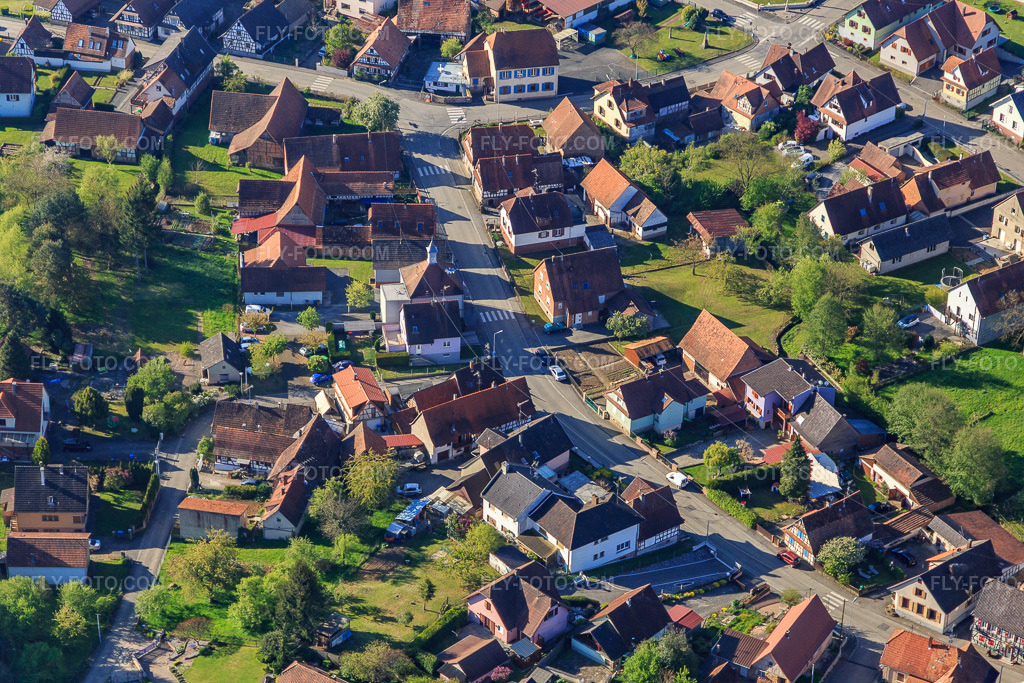 Aerial view: Town Hall in Lobsann in the state Bas-Rhin, France. – Photo: IMG_099336.jpg taken on 04/30/2017 by Werner Riehm/FLY-FOTO.com – Resolution of the original: 5472 x 3648 px