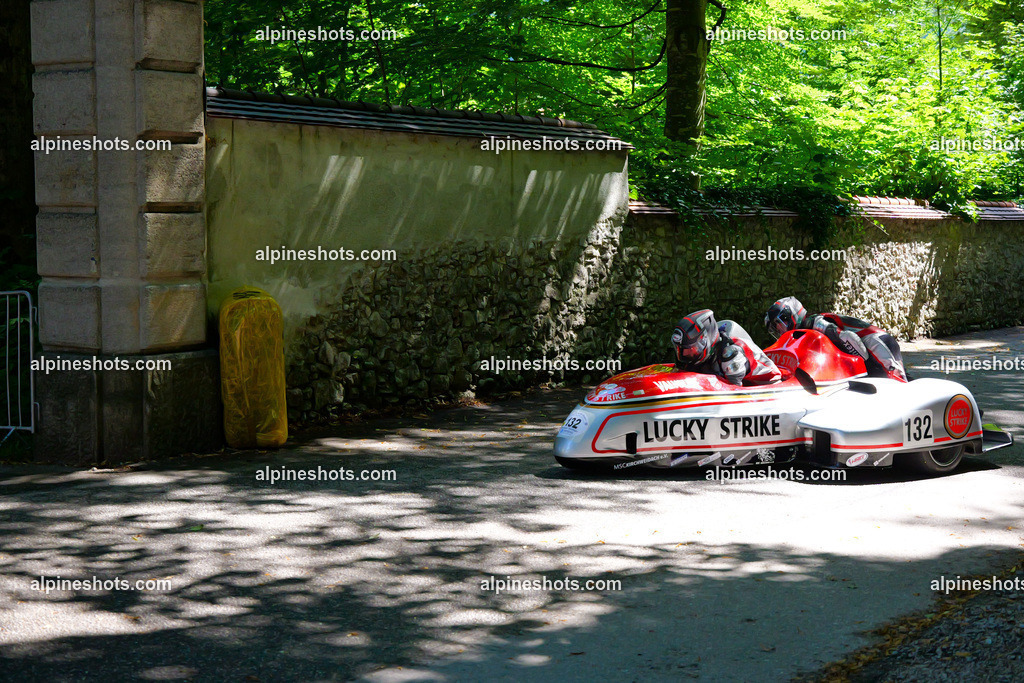 P1036585 | Erleben Sie atemberaubende, hochqualitative Fotos Ihrer Fahrt entlang der malerischen Alpenstraßen. Besuchen Sie alpineshots.com, um professionelle Aufnahmen Ihrer unvergesslichen Reise zu finden und zu kaufen - Realisiert mit Pictrs.com