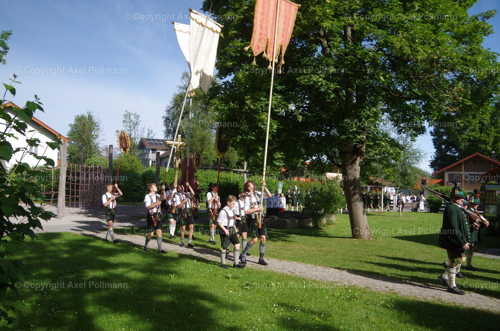 IMGP4808 | fotografiert von Axel PollmannLeonhardi Wallfahrt Benediktbeuern und Murnau, Fronleichnam, Fasching, Landschaft im Loisachtal und Benediktbeuern  - Realisiert mit Pictrs.com