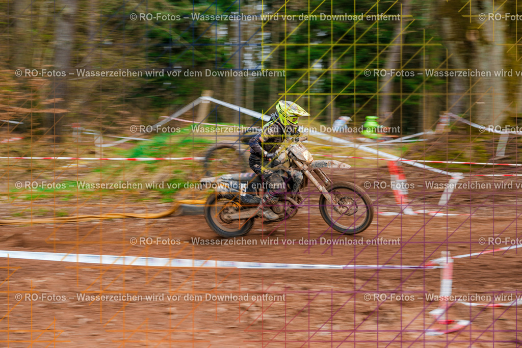 4 Lauf Mernes-1343 | Sportfotografie von RO-Fotos: Motorsport, Motocross, Enduro, Laufveranstaltungen und Triathlon. Professionelle Fotos von Sportlern und Events. - Realisiert mit Pictrs.com