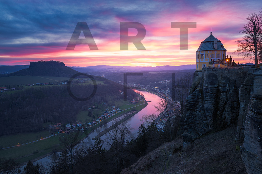 Ein Hans Fineart Original | Entdecke die Kunst von Hans Fineart - Fotografien für dein Zuhause. Verwandle deine Wände mit einzigartigen Kunstwerken und bringe die Schönheit der Welt in dein Leben. Bestelle jetzt und schaffe einen Ort der Inspiration und Eleganz.