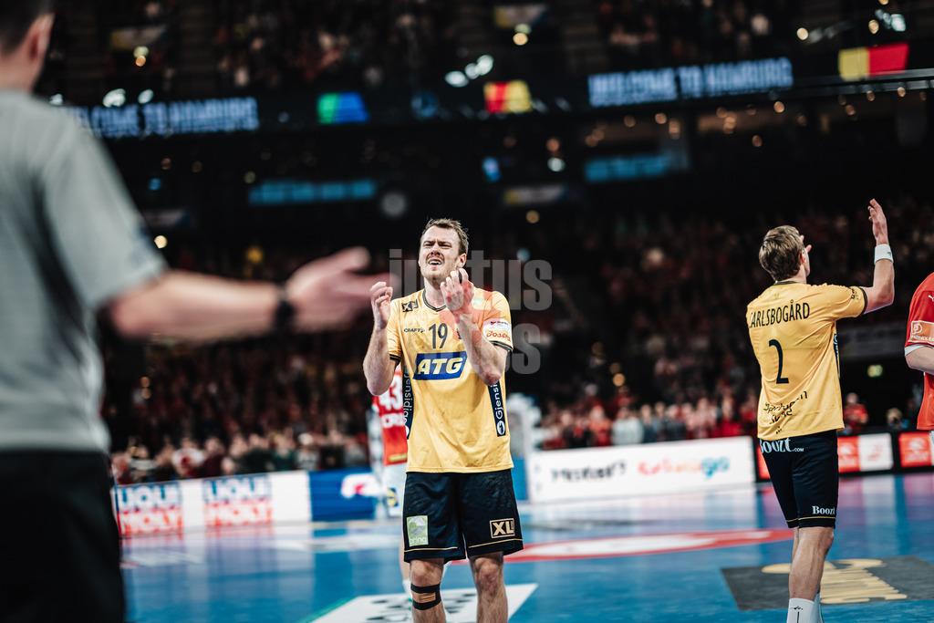 Handball | Herren | EHF EURO 2024 | European Championshop Men 2024 Final Tournament | Dänemark vs. Schweden | 19.01.2024 | Felix Claar (#19, Schweden, SWE) verzweifelt