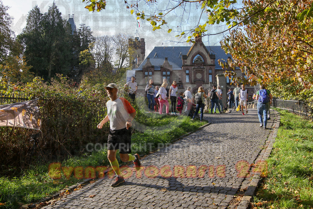221030_1136_EV8_5020 | Sportfotografie im Rhein-Sieg Kreis, Köln, Bonn, NRW, Rheinland Pfalz, Hessen, etc. Unser Tätigkeitsfeld umfasst den Laufsport vom Volkslauf über den Marathon, Duathlon, Triathon bis zum Ultralauf wie Kölnpfad Ultra oder Schindertrail.