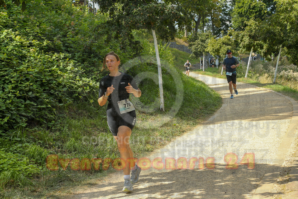 250824_1457_EX1_8175 | Sportfotografie im Rhein-Sieg Kreis, Köln, Bonn, NRW, Rheinland Pfalz, Hessen, etc. Unser Tätigkeitsfeld umfasst den Laufsport vom Volkslauf über den Marathon, Duathlon, Triathon bis zum Ultralauf wie Kölnpfad Ultra oder Schindertrail.