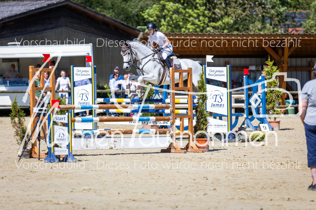 Donop24-ASprmstA-058 | MomenTaufnahmen Pferdesportfotos