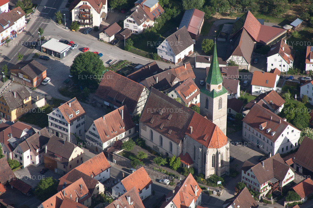 Luftbild: Michaelskirche im Ortsteil Entringen in Ammerbuch im Bundesland Baden-Württemberg in Deutschland. Foto: IMG_67730.jpg vom 09.06.2014 durch Werner Riehm/FLY-FOTO.de