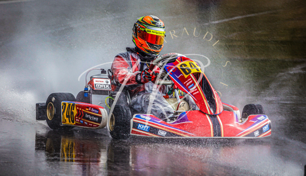 292509a03d484b0a82b835287fc4d2dd | traudl_s_fotos