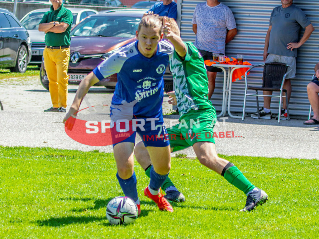ASV Klagenfurt - Donau Klagenfurt | Aleksandar Petrovic (ASV Klagenfurt #20) Leo Petzner (SV Donau Klagenfurt #9) ; ASV Klagenfurt - Donau Klagenfurt am 31.07.2022 in Klagenfurt
(ASV Platz Annabichl), AUSTRIA, (Photo by Ernst Krawagner sport-fan.at) - Realisiert mit Pictrs.com