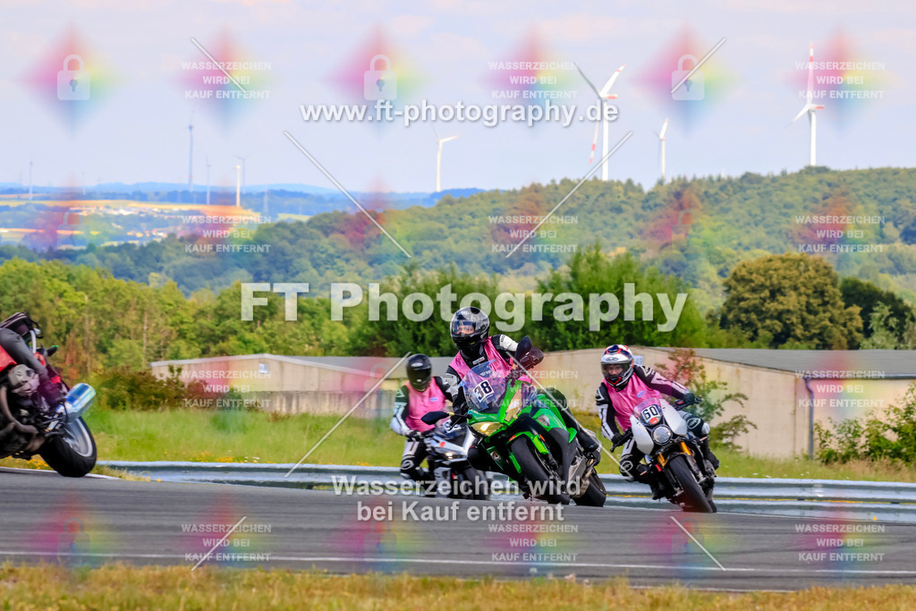_TCM5189 | Hier findet Ihr Bilder von Touristenfahrten auf der Nürburgring Nordschleife oder von anderen Veranstaltungen die ich besucht habe. Viel Spass beim Durch Schauen 