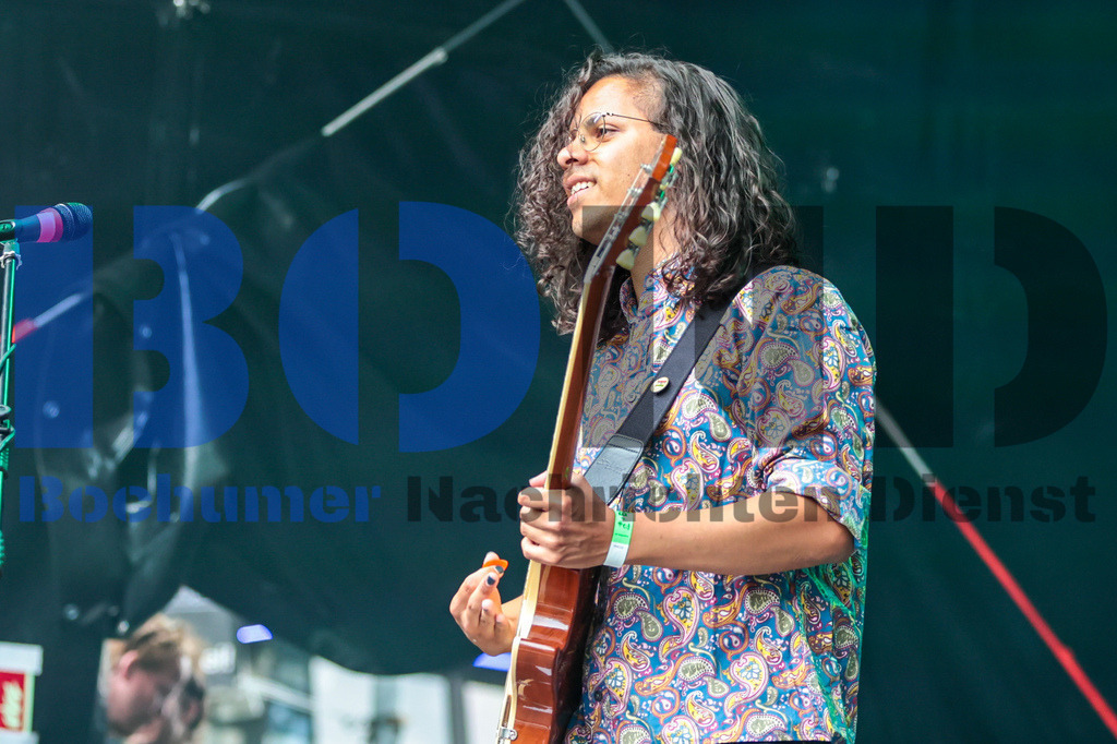 SES_BTKAPR20250704-7 | bond - Realisiert mit Pictrs.com