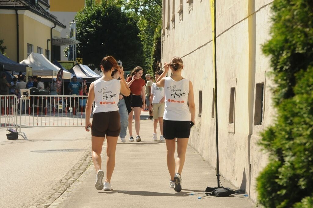 DSC_7845 | Sport-,  Presse- und Eventbegleitung!
Contact me !
