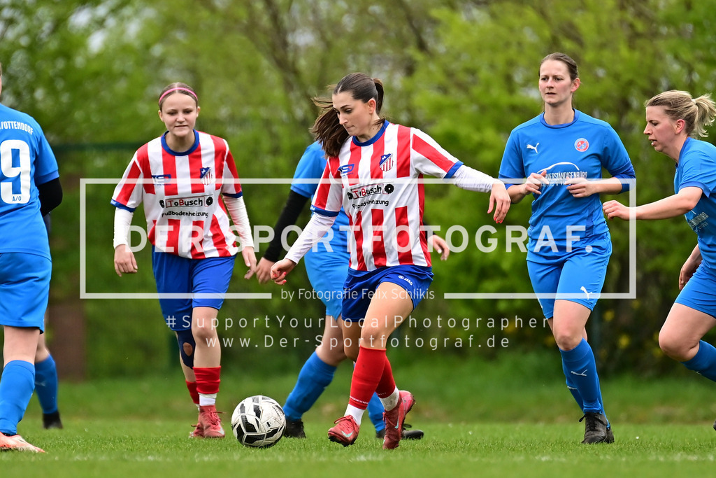 Fußball I Frauen I Saison 2025-2026 I Kreisliga I 13. Spieltag I FC Rosengarten - SV Ahlerstedt-Ottendorf IV I 167509 | Der Sportfotograf. - Realisiert mit Pictrs.com