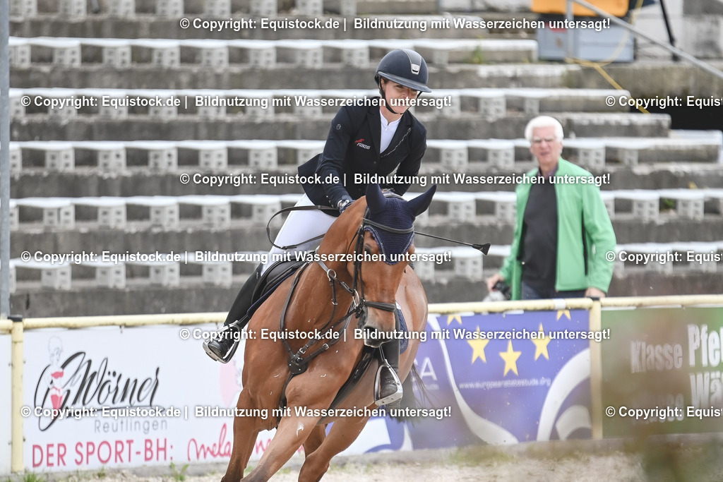 20230514_CCI4_Springen_0332 | equistock
