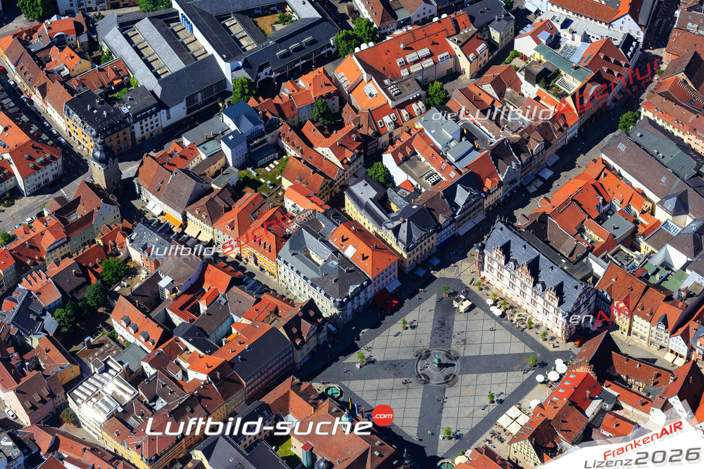 Die Luftaufnahme Marktplatz - Coburg wurde vom UL-Flugzeug (keine Drohne) aus fotografiert.Hohe Druck- Auflösung-die Geschenkidee!