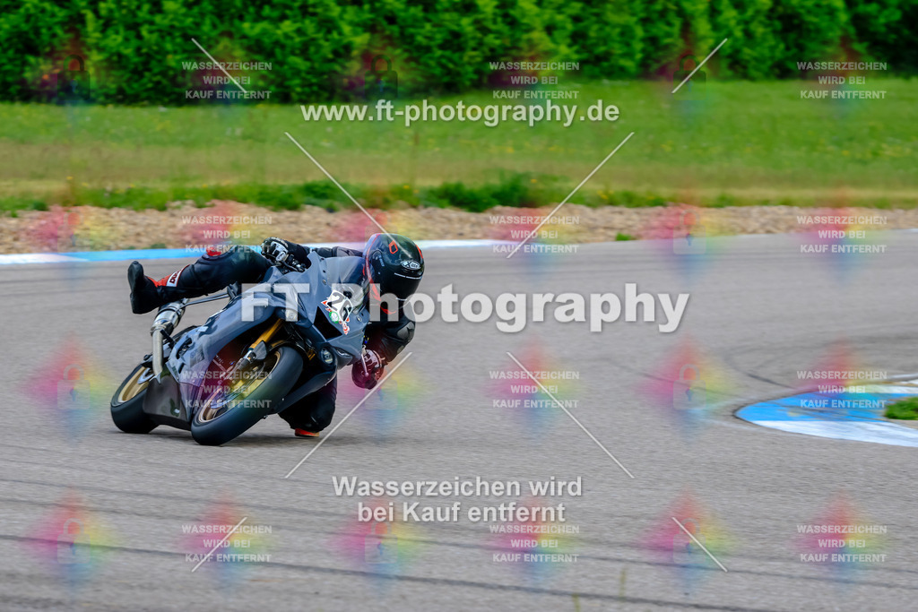 MotoTeam-8953 | Hier findet Ihr Bilder von Touristenfahrten auf der Nürburgring Nordschleife oder von anderen Veranstaltungen die ich besucht habe. Viel Spass beim Durch Schauen 