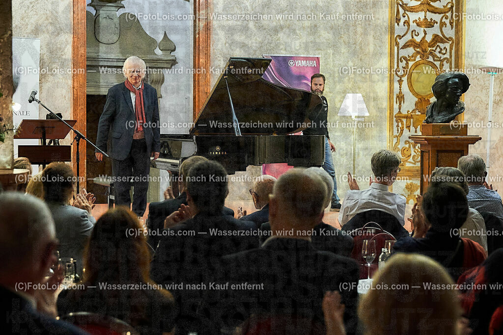 ALS1087_XXXIX-Chopin-Festival_Nocturno_Olejniczak Janusz | (C)FotoLois.com, Alois Spandl, XXXIX. internationales CHOPIN-Festival in der Kartause Gaming, NOCTURNO - nächtliches Konzert bei Kerzenlicht, Sa 5. August 2023.