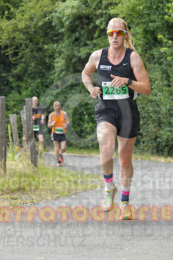 220625_1628_EV4_4468 | Sportfotografie im Rhein-Sieg Kreis, Köln, Bonn, NRW, Rheinland Pfalz, Hessen, etc. Unser Tätigkeitsfeld umfasst den Laufsport vom Volkslauf über den Marathon, Duathlon, Triathon bis zum Ultralauf wie Kölnpfad Ultra oder Schindertrail.