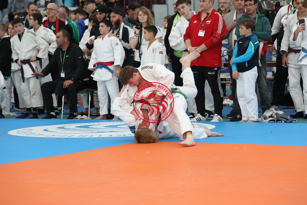 1J7A2171 | Fotos vom Adler Cup - Pictures from Adler Cup

Hier findet Ihr alle Eindrücke und großen Momente der Adler Cup Wochenenden. Here you will find all impressions and great moments of the Adler Cup weekends. - Realisiert mit Pictrs.com