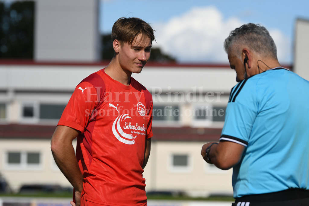 SpVgg Plattling : SpVgg GW Deggendorf | Rafael Oslislo ( SpVgg Plattling #6) - Realisiert mit Pictrs.com