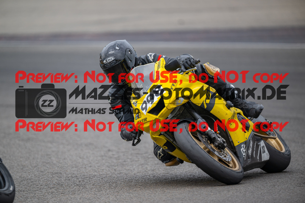 MaZZes-Fotomatrix-20260809-573596 | R1